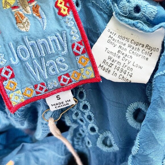 Johnny Was Gracie Latitude Blouse Women’s S Blue Embroidered Eyelet Lace Peasant - Picture 6 of 6